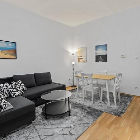 Modern Apartment Close To Center - 2Br Відень Екстер'єр фото