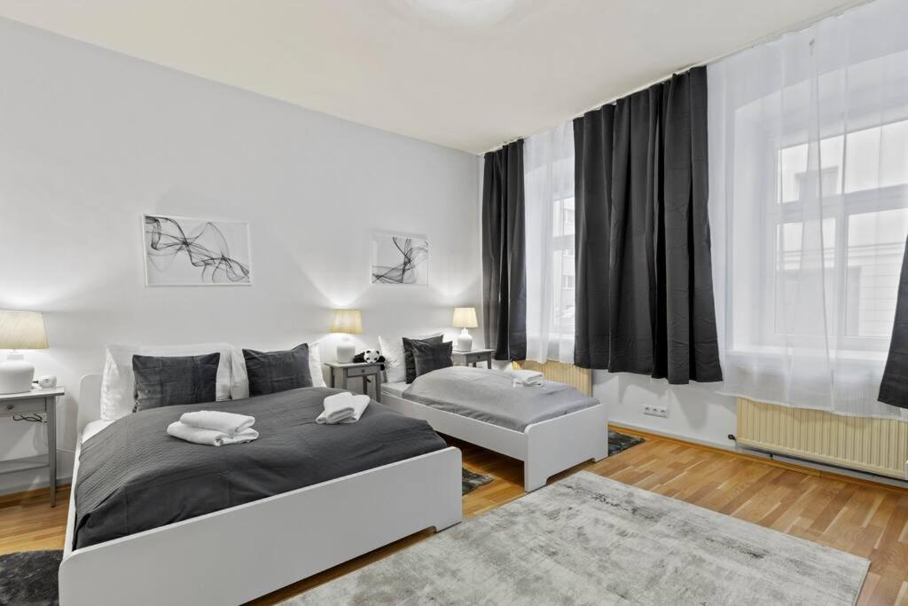 Modern Apartment Close To Center - 2Br Відень Екстер'єр фото